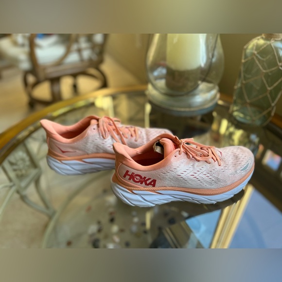 🦩Hoka🦩-Women's Pink Running Shoes-Sz 10 Clifton 8 - Picture 3 of 12